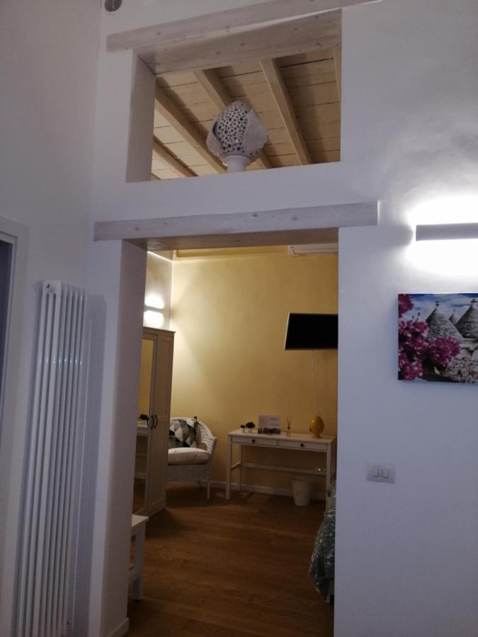 Corte Barone Bari Exteriör bild
