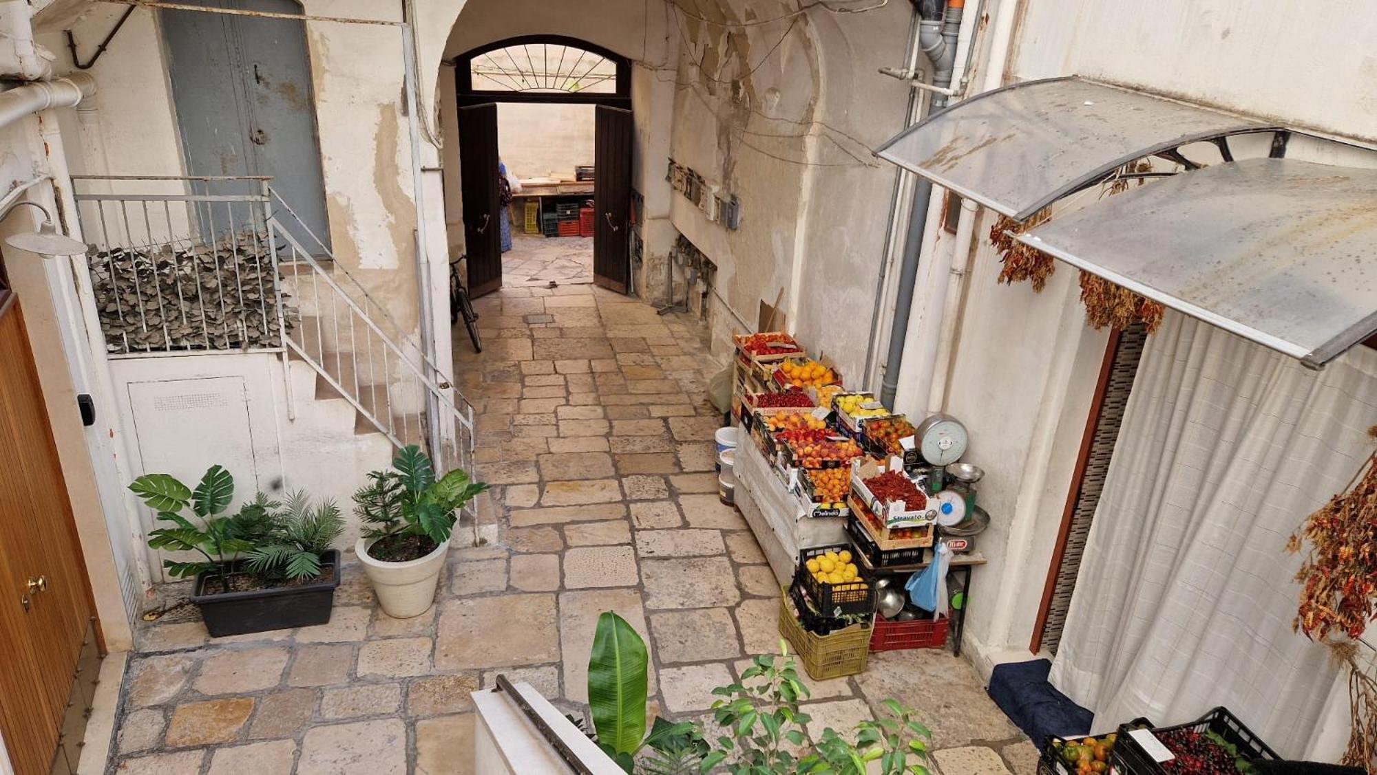 Corte Barone Bari Exteriör bild