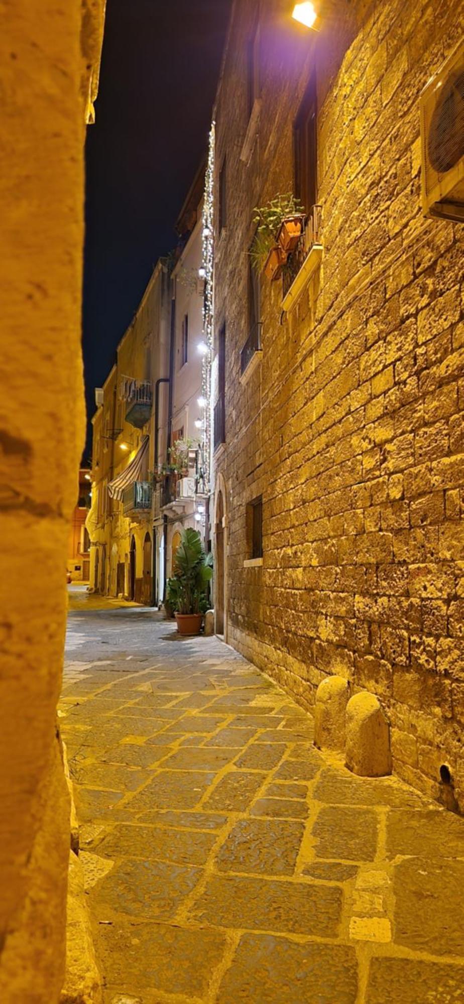 Corte Barone Bari Exteriör bild